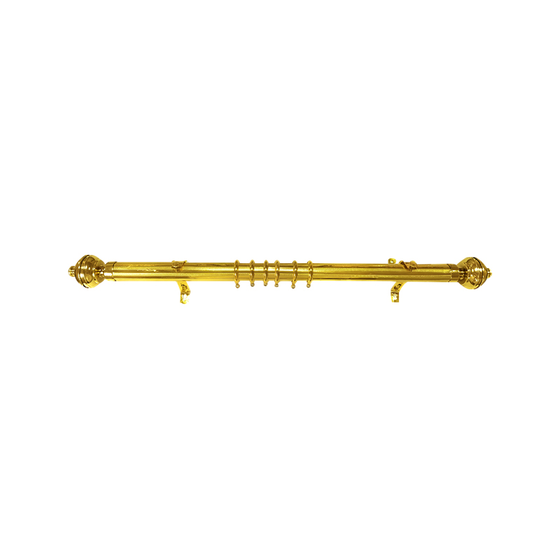 Gardinenstange mit goldenem Aufkleber